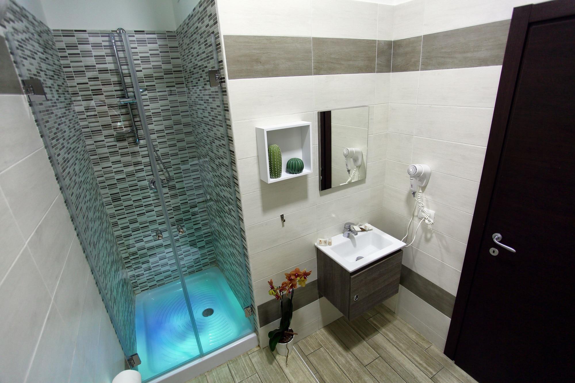 Napoli City Rooms 3*