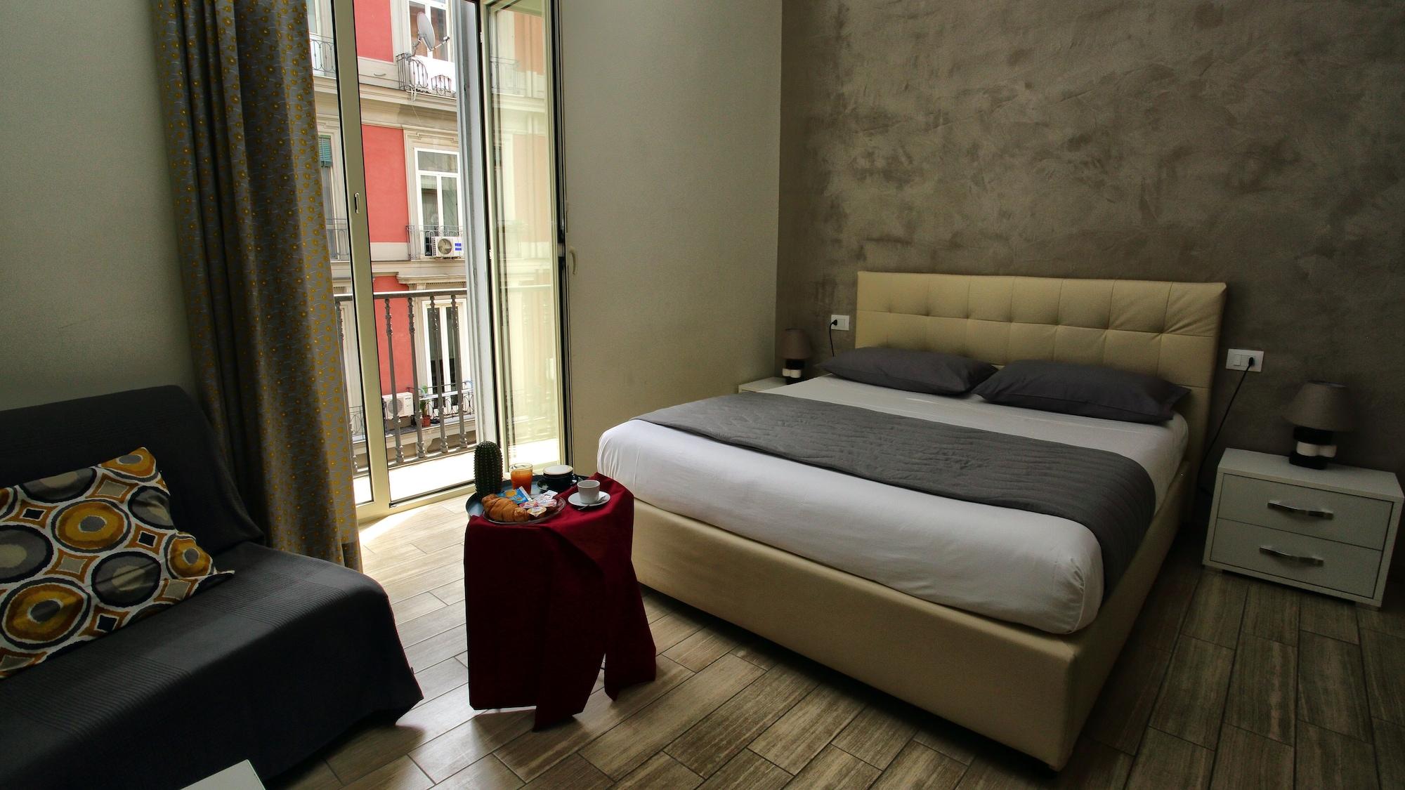 Napoli City Rooms 3* Napoli