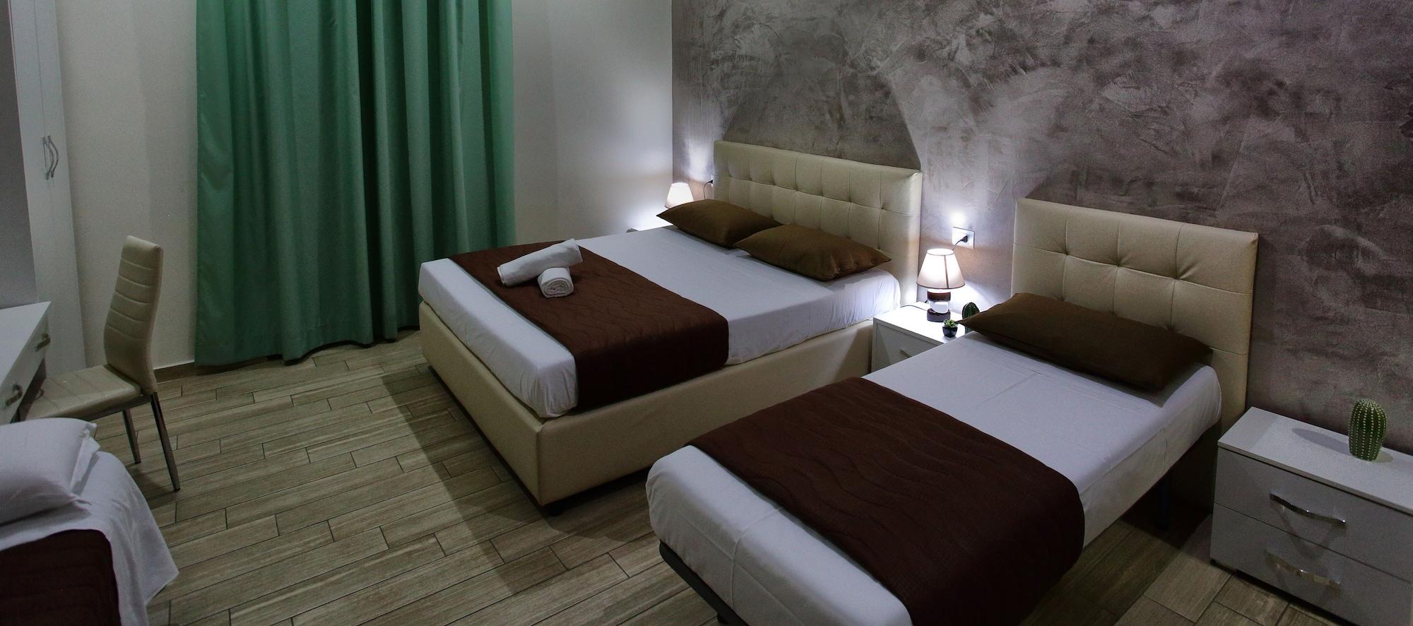Napoli City Rooms Couette-café