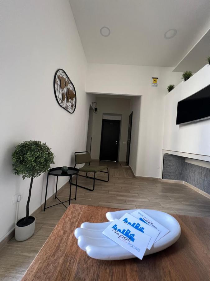 Couette-café Napoli City Rooms 3*
