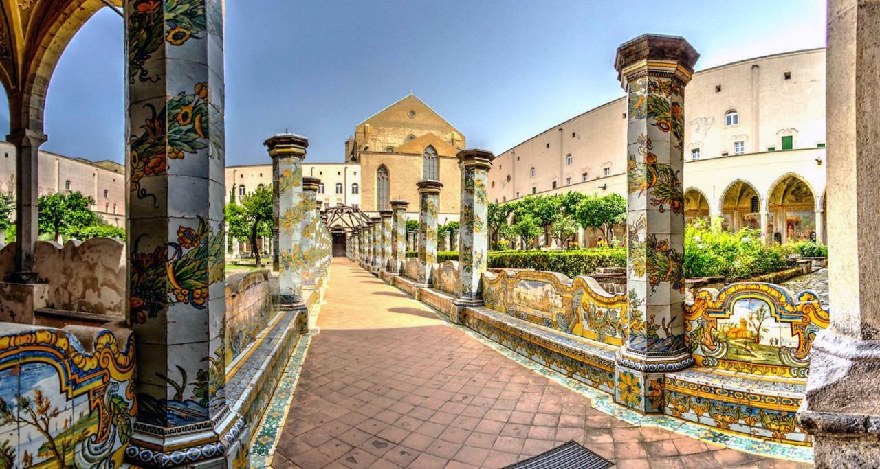 Napoli City Rooms Couette-café 3*